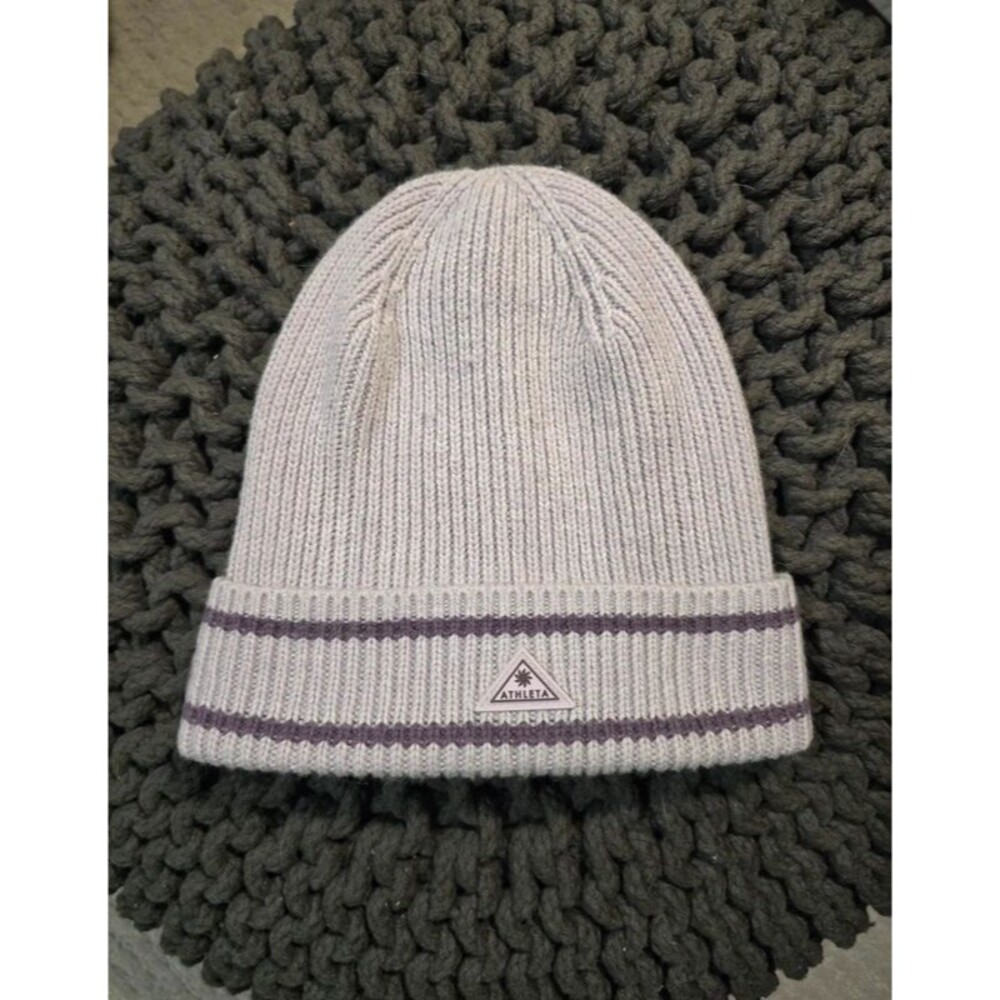 Athleta knit purple beanie